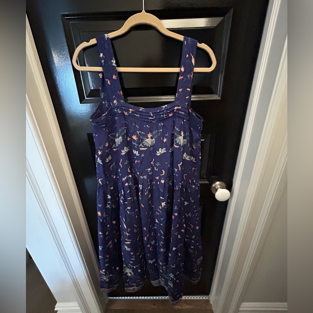 Natalie Martin Floral Midi 100% silk dress size L